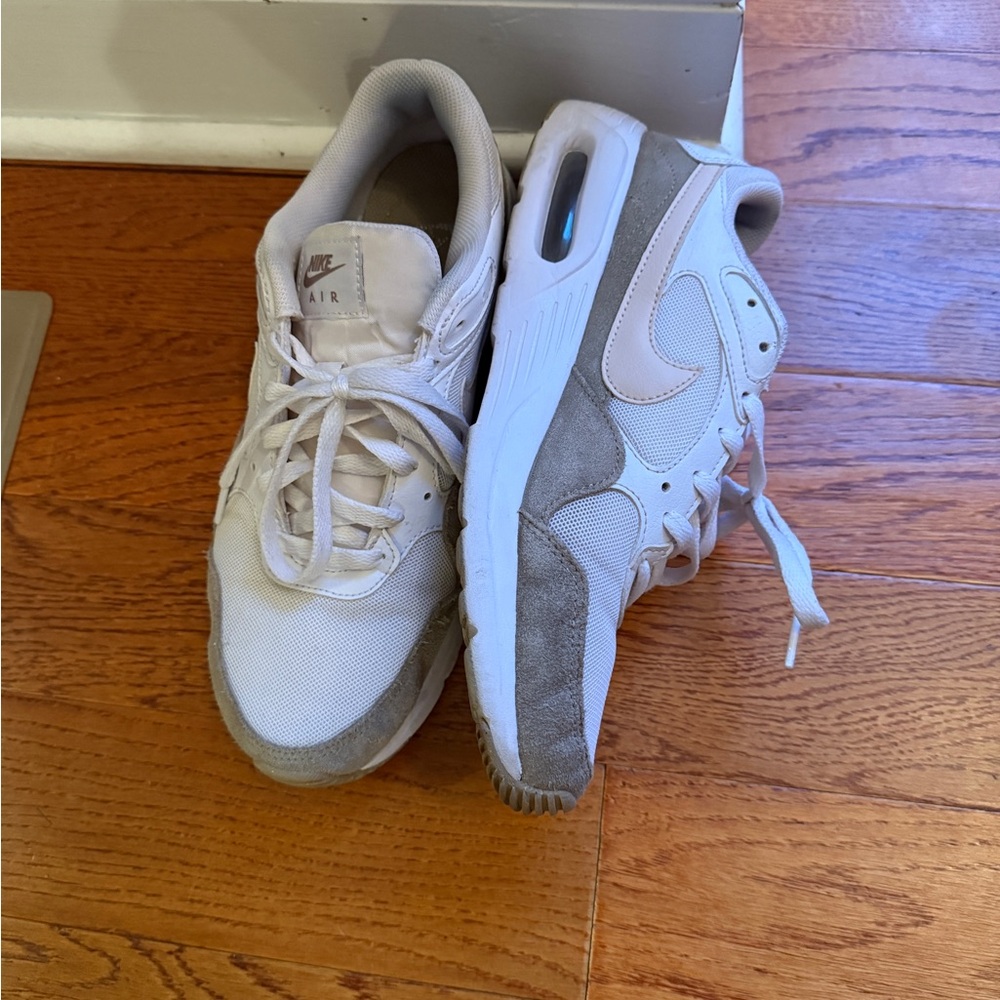 Nike Air Men's White and Light Gray Athletic Sneakers - Picture 2 of 5